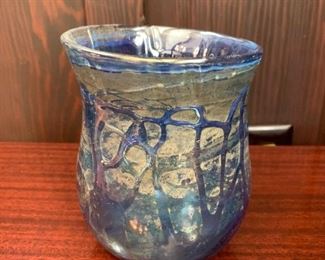 1971 blown glass vase