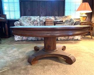 168 Wood Round Pedestal Style Coffee Table