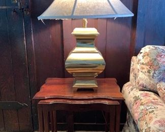 170 Wood Nesting Tables