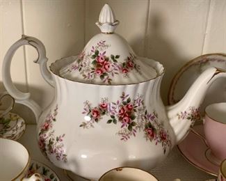 175 Royal Albert, Kent, Grafton, Crown Tuscan