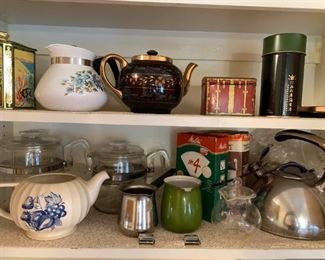 195 Tea Coffee Pots Supplies