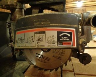 radial saw