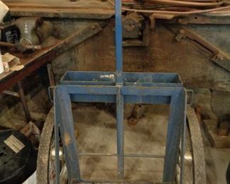 hand cart for large tanks