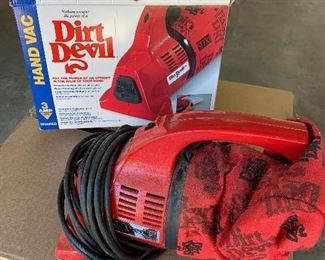 #1298D dirt devil hand vac $9