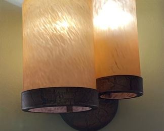 Wall Sconce: 