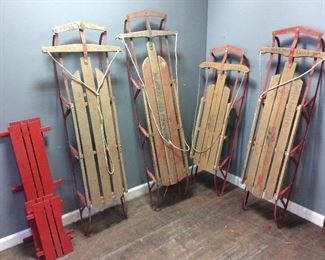 4 VTG. FLEXIBLE FLYER SNOW SLEDS