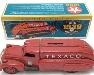 ERTL 1939 DODGE AIRFLOW TEXACO COIN BANK