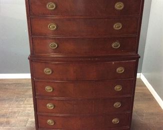 ANTIQUE MAHOGANY CHEST OF DRAWERS/RWAY FURNITURE