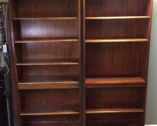 2 BOOKSHELVES