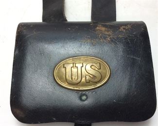  VTG. US MILITARY LEATHER BAG WITH BRASS TAGS
