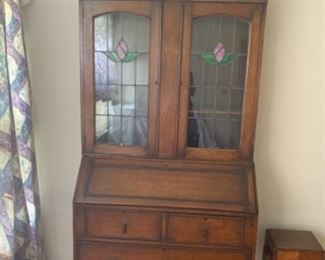 1905 to 1920 quarter sawed oak stained glass front Secretary $4000.00