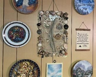Assorted Collectible Plates, Wall Hangings & Quotes