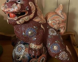 Vintage Japanese Kutani Porcelain Foo Fu Dog Shishi Lion Moriage 