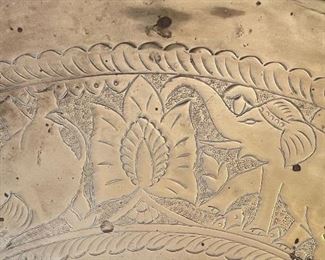 Vintage Mid Century Moroccan Large Brass Oval Tray Table Top Spider Leg Folding