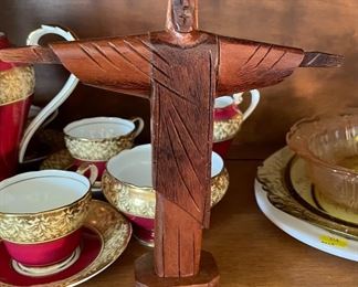 Vintage Aynsley Bone China Tea Set Gold Overlay, Carved Wooden Jesus Christ The Redeemer Statue Rio Brazil Hardwood