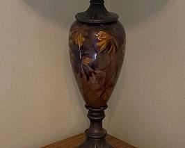 Antiques Roadshow Reproduction Tiffany Lamp