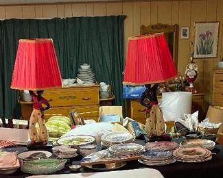 Vintage 40's Chalkware Pair Aladdin Magic Genie Mid Century Shades Figural Lamps