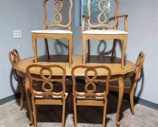 French Country Style Oval Dining Table with 6 Chairs