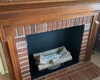 Electric fireplace and mantle