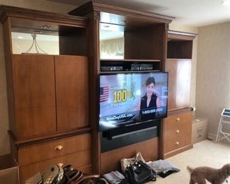 WALL UNIT AND TELEVISION