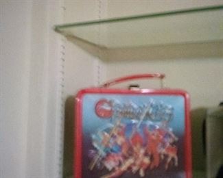 21.VINTAGE LUNCH BOX WITH THERMOS THUNDERCATS $55
