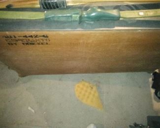 68.could not find a name on bow could be custom made $100