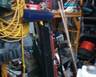 GENERAL PICTURE STILL HAS TO BE SET U[