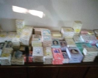 PRECIOUS MOMENTS FOR SALE IN PERSON