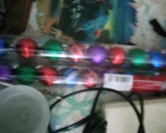 146.Sm ornaments $1.