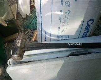 313. HUSKEY SLEDGE HAMMER $20