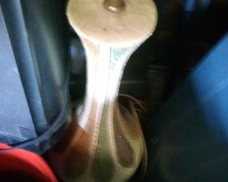 333. MID CENTURY LAMP NO SHADE $15