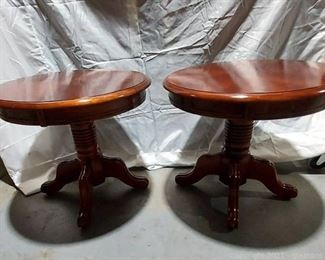 2 Round End Tables