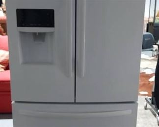 Fridgidaire French Door Refrigerator
