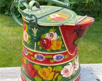 Decorative Buckby Can