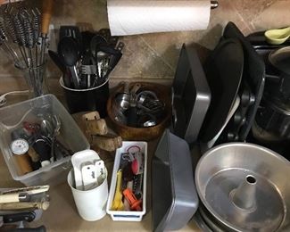 Bakeware/Utensils