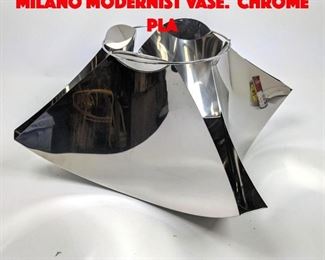 Lot 221 GIAN CASE for ROBOTS Milano Modernist Vase. Chrome pla