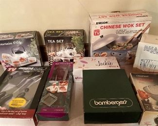 Kitchen Supplies in Box New
