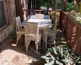Wicker Patio Table 4 Chairs and Side Table