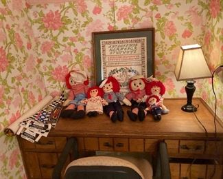 Ragged Anne Andy Dolls