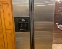 WHIRLPOOL FRIDGE 36 IN WIDE, ICE MAKER NEEDS REPAIR, OTHERWISE WORKS