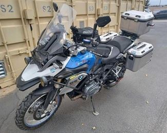 100	

2015 BMW R1200GS
Year: 2015
Make: BMW
Model: R1200GS
Vehicle Type: Motorcycle
Mileage: 24,711
Plate: OP4CMC
Body Type:
Trim Level:
Drive Line:
Engine Type: 2cyl, 1170 cc; 4-Stroke
Fuel Type: Gasoline
Horsepower: 124HP
Transmission:
Manual VIN #: WB10A1102FZ188474

Estimated DMV Fees: $173-$275 Depending on Sale Price 
