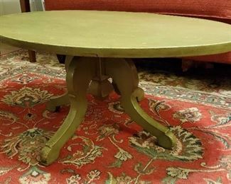 112Vtg Oval Coffee Table