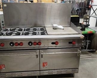 6 Burner 24 in Flat Top Combo Wolf Stove