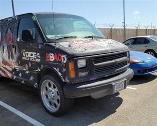 2001 5.7 V8 Auto Chevy 2500 Utilty Van