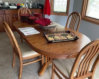 Solid Oak Dining Table & Chairs