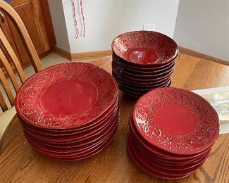 (Crate & Barrel Dinnerware, picture 2)