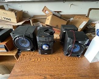 (Sony Stereo System, picture 2)