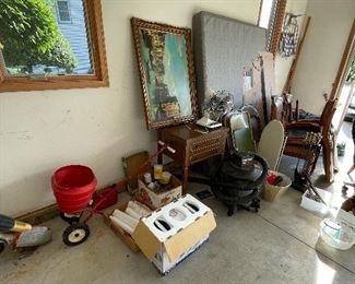 Lawn Spreader, Humidifier, Sewing Machine Table