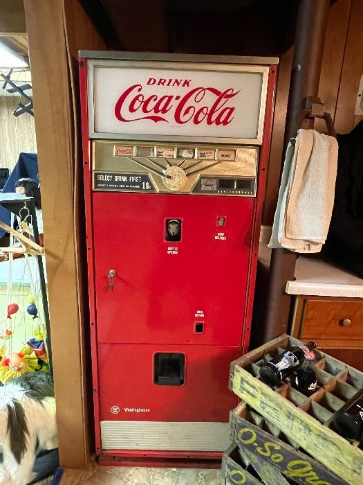 Westinghouse Vintage 1960s Coke Vending Machine