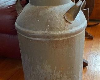 Spouted milk pail from Capitol Dairy co. of Chicago